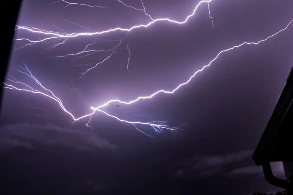 Lightning Strike Claims Mother and Toddler on Florida Sidewalk