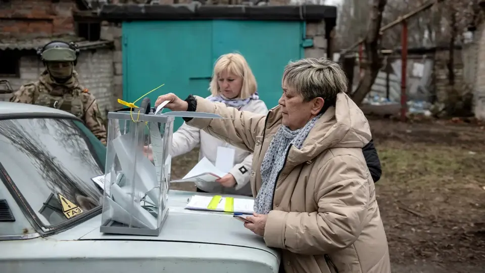 Russia’s Wartime Duma Vote: Coercion, Censorship, and the Illusion of Choice