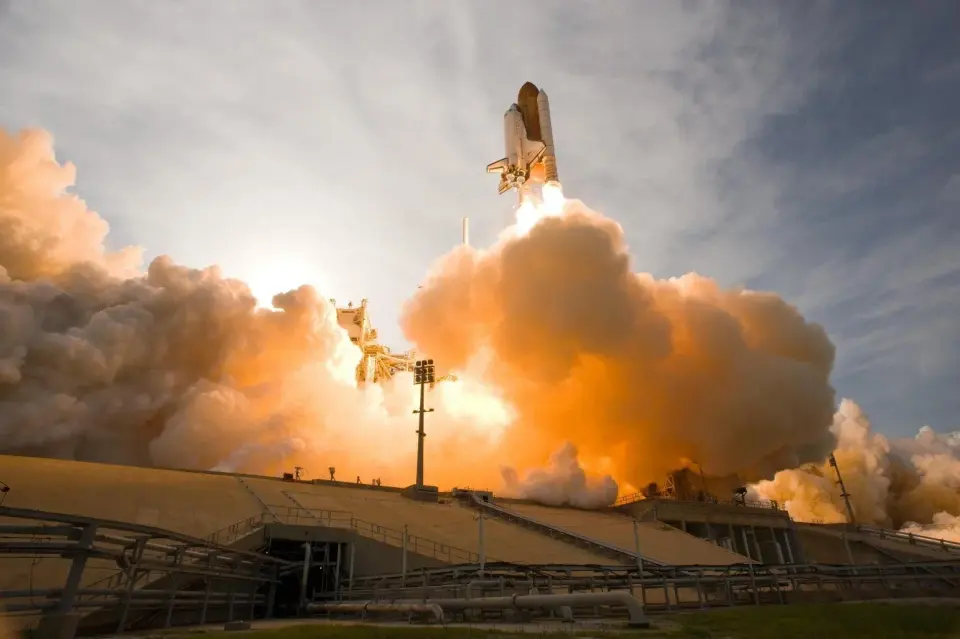 Columbia's Ground Echo: The Space Shuttle's First Flight Damaged Tiles Before Liftoff