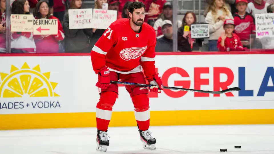 Larkin’s Trade List Grows to Ten Teams as Red Wings Struggle to Find Immediate Value
