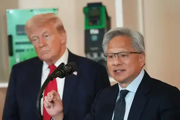 Trump Leaves Nvidia’s Huang Behind as China Talks Loom