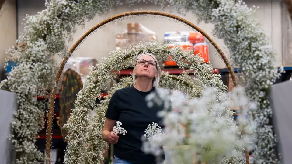 Portland's Rose Festival consolidates parades into one evening amid budget pressures