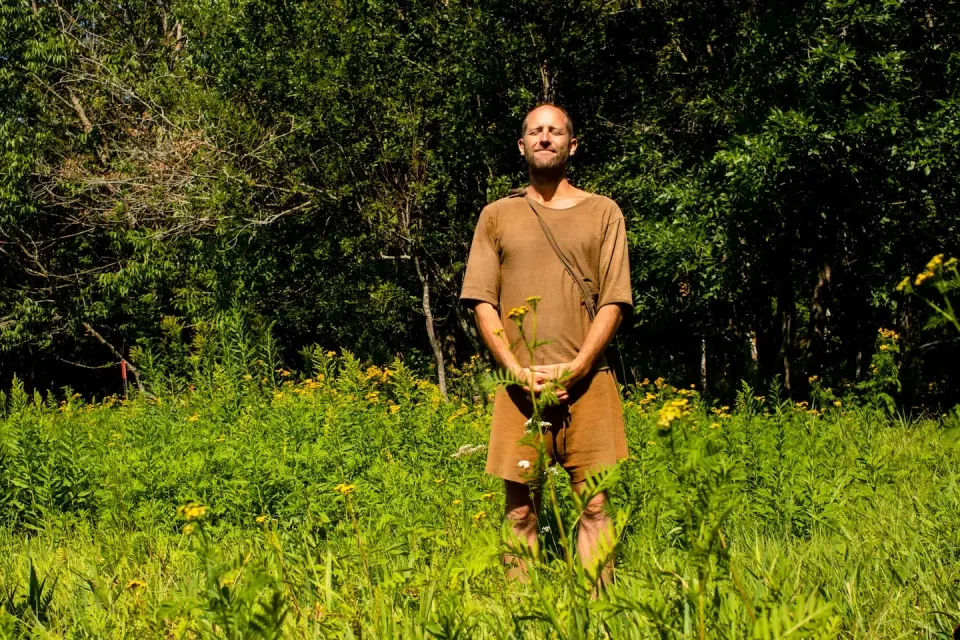 Forager Robin Greenfield Swaps Store-Bought Food for a Year of Wild Harvests