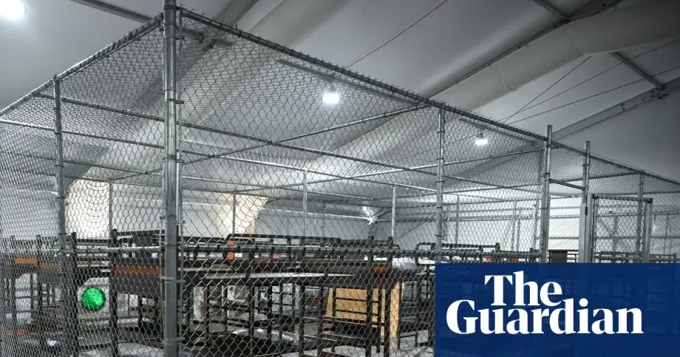 Detainees allege water deprivation and coerced signings at Florida's Alligator Alcatraz detention site