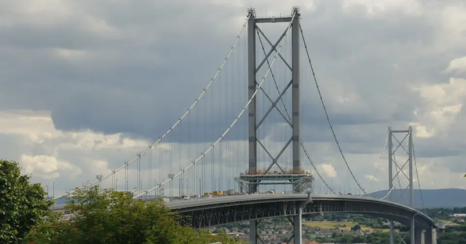 Drying the unseen rust: Forth Road Bridge fights inner cable corrosion