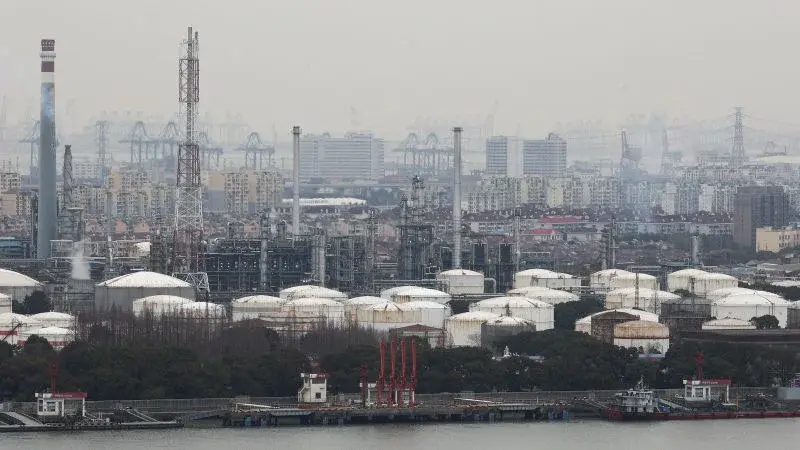 US Treasury Threatens 'Economic D-Day' Against Iran's Oil Buyers, Targeting China