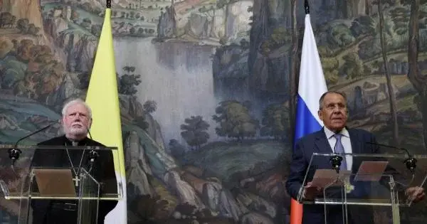 Vatican envoy urges Moscow to end Ukraine war via diplomacy, not force