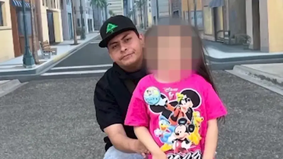 Pacific Beach community rallies as police hunt shooter who killed security guard at Crystal Pier