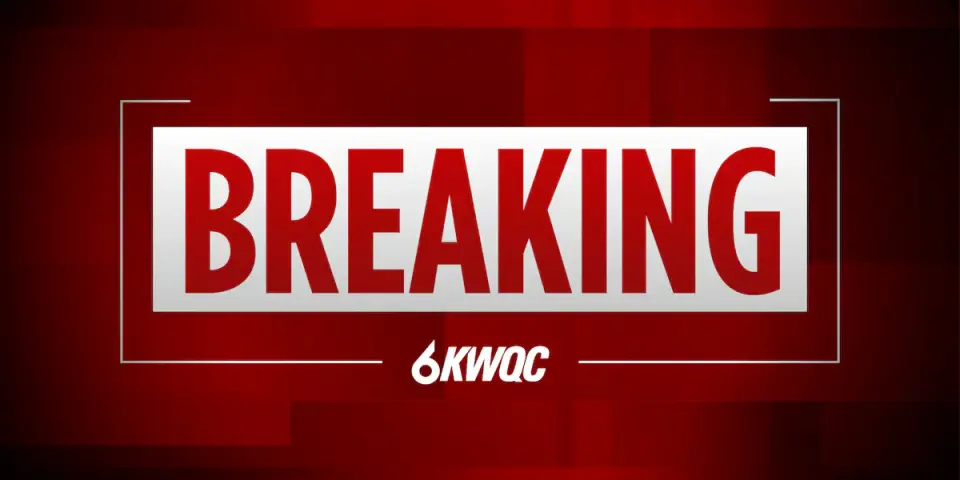 Armed suspect on the run after Muscatine officer shot