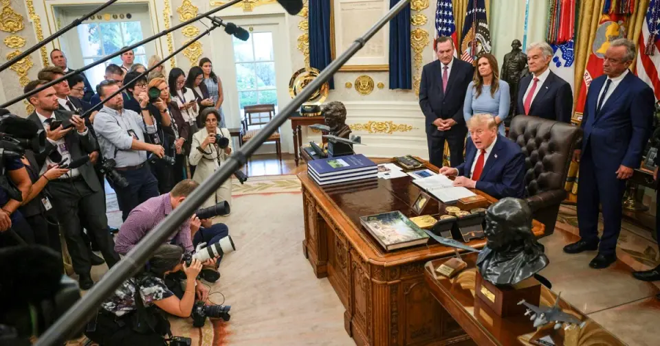 DOJ Antitrust Probe of TV Networks Sparks Legal Backlash Over Press Pool Boycott