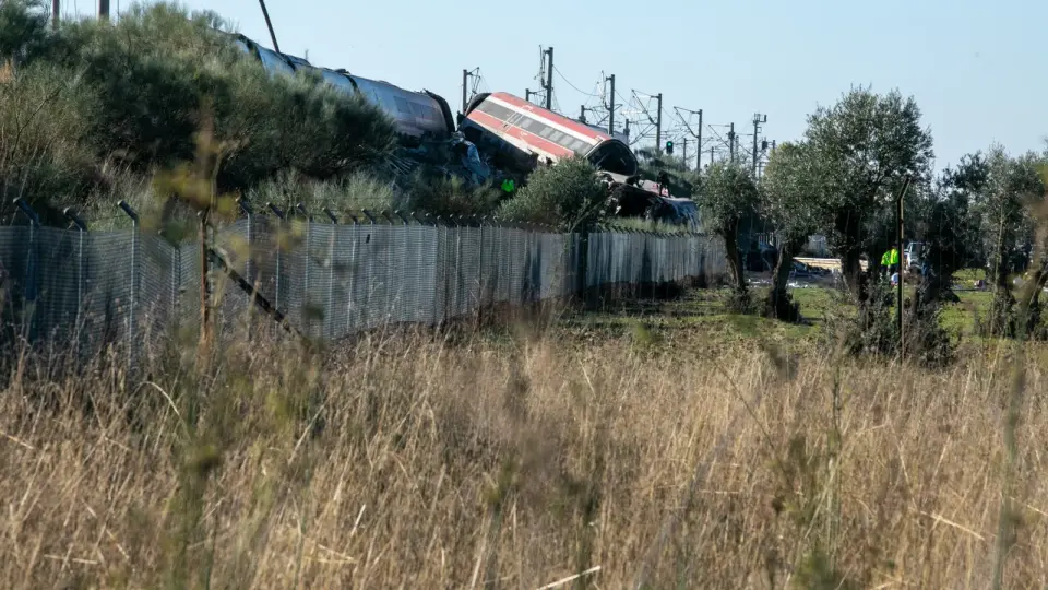 Spain High-Speed Train Collision Kills 10, With Fatalities Expected to Rise