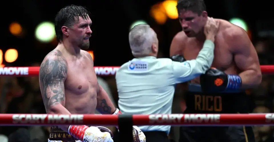 Verhoeven vows appeal after disputed Usyk stoppage in Cairo