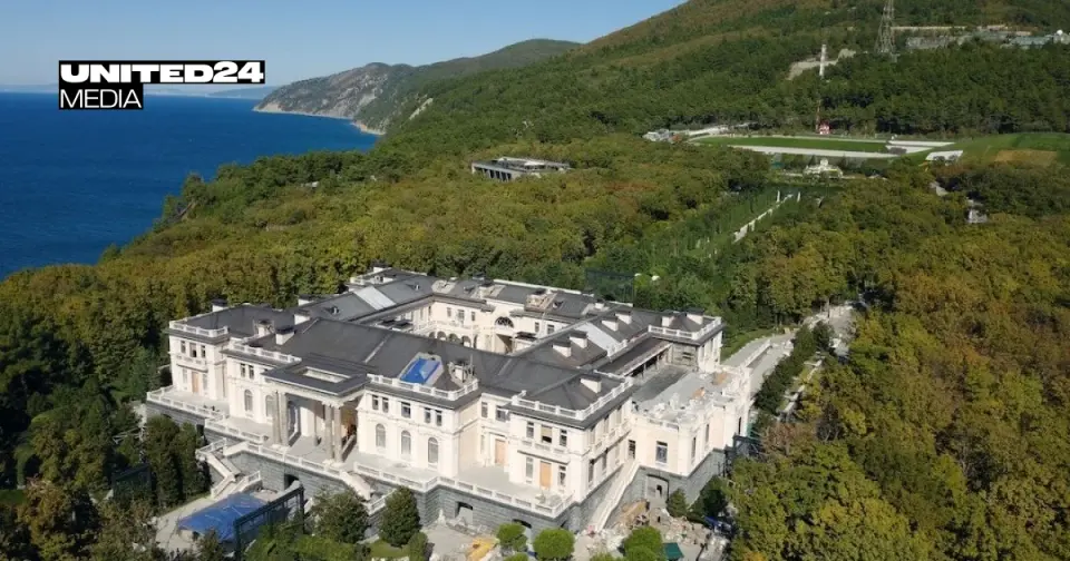 Ukraine Neutralizes Key Air Defenses Near Putin’s Black Sea Estate