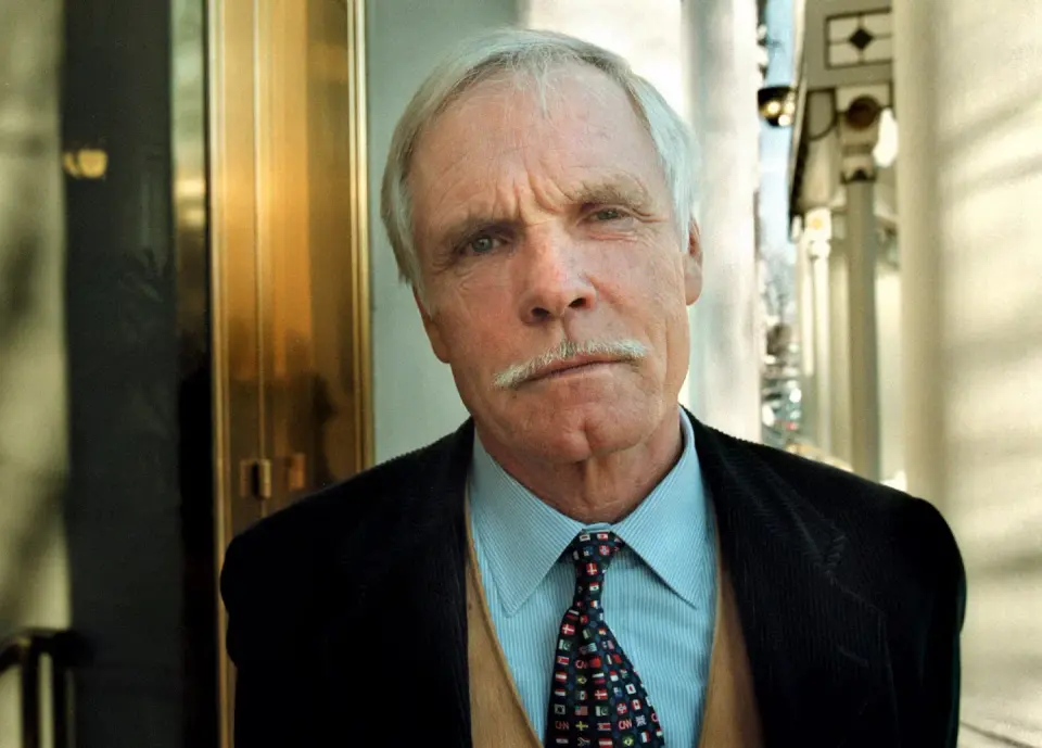 Ted Turner, media titan who reshaped cable TV and CNN, dies at 87