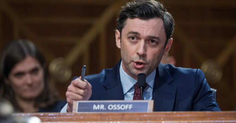 Supreme Court Halts FCC Review, Securing Ad Discounts for GOP Committees
