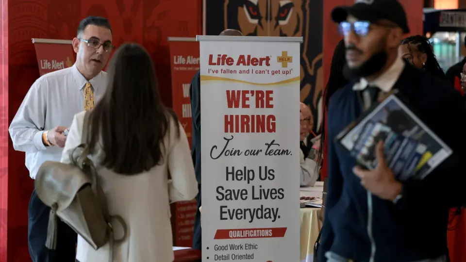 US Labor Market Slumps in September as Job Growth Falls to 29,000