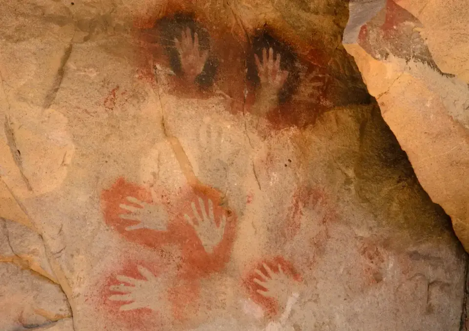 1940 Discovery of Lascaux Cave: How a Dog-Led Accident Changed Art History
