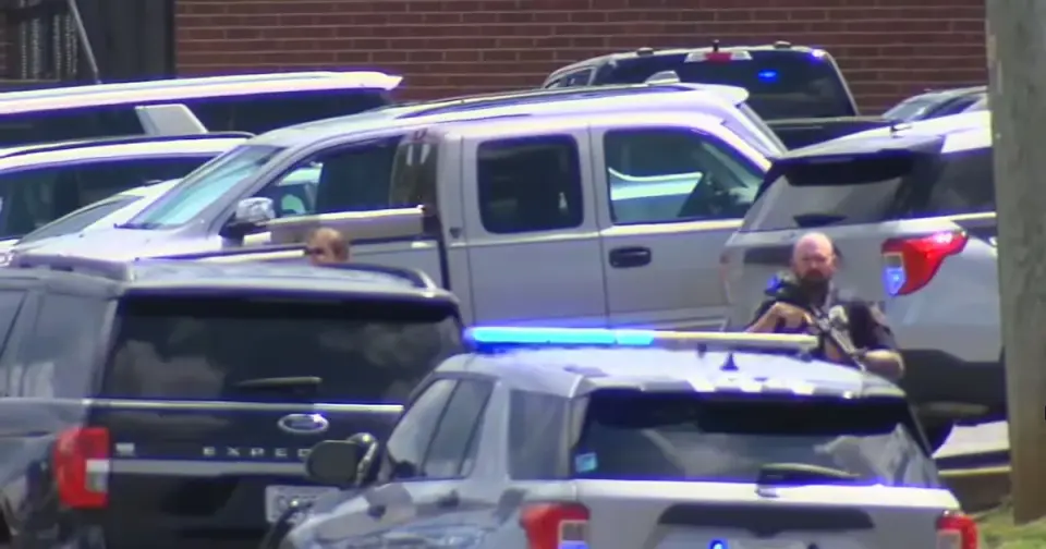 Two Students Injured, Suspect in Custody After Warner Robins High Shooting