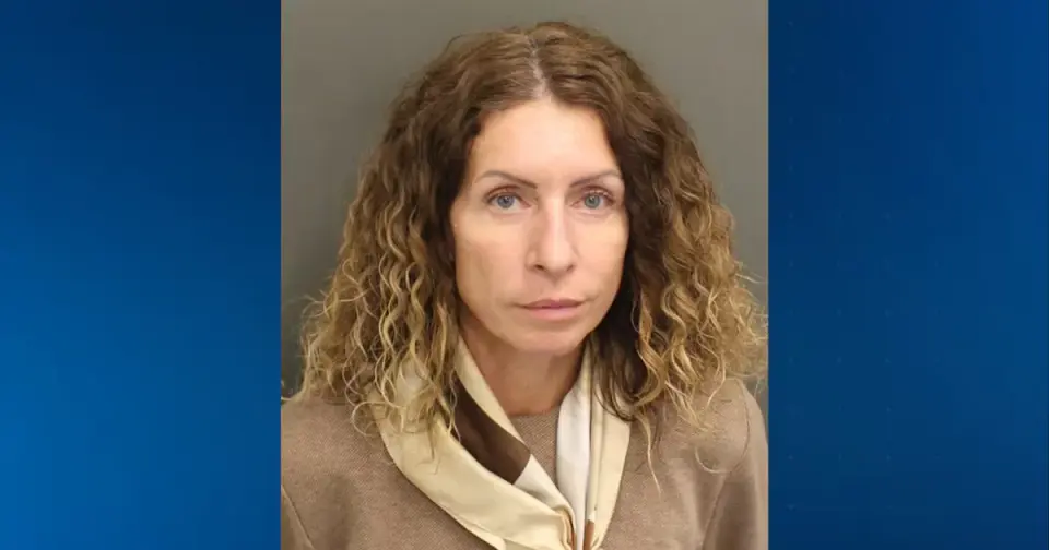 Kissimmee mother arrested at airport after leaving four children unsupervised during Las Vegas work trip