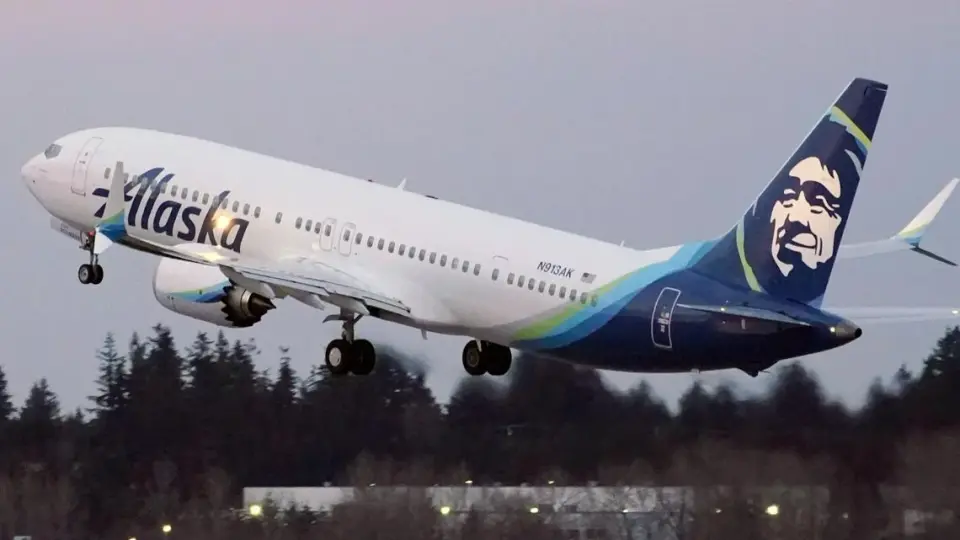 FAA seeks $165,000 penalty after Alaska Airlines allegedly boarded intoxicated passengers
