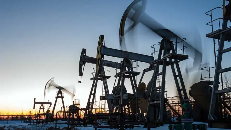 BP Revisits U.S. Shale Strategy with Devon Eagle Ford Talks