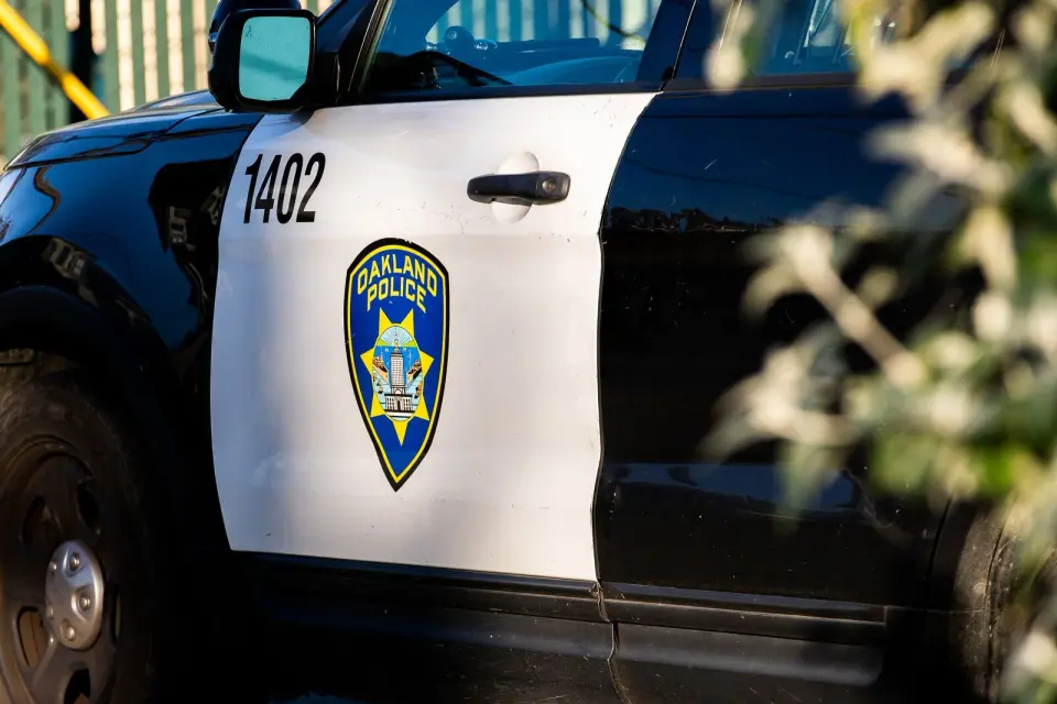 Three killed as driver slams into East Oakland sidewalk, injuring several