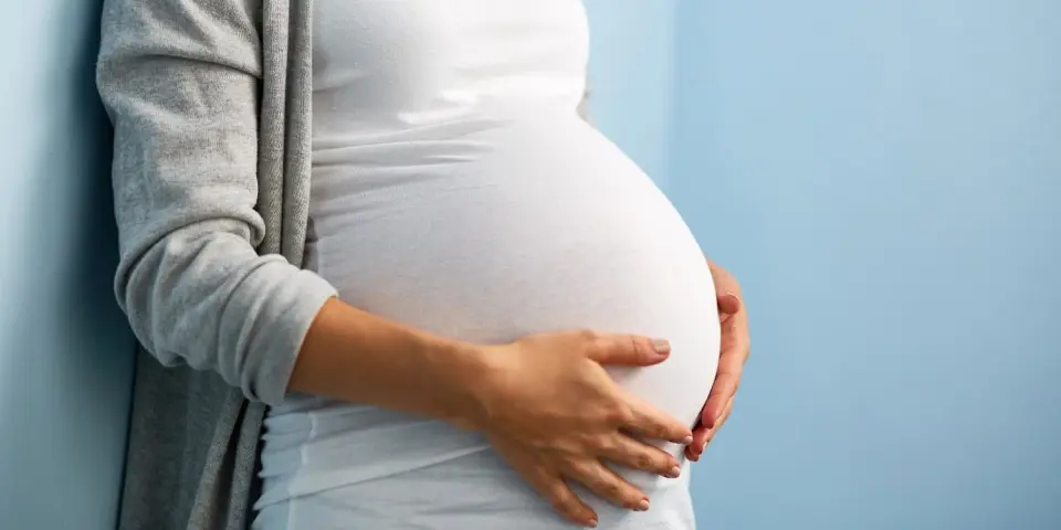 Grandparent ages at childbirth linked to autism risk across generations, with racial differences