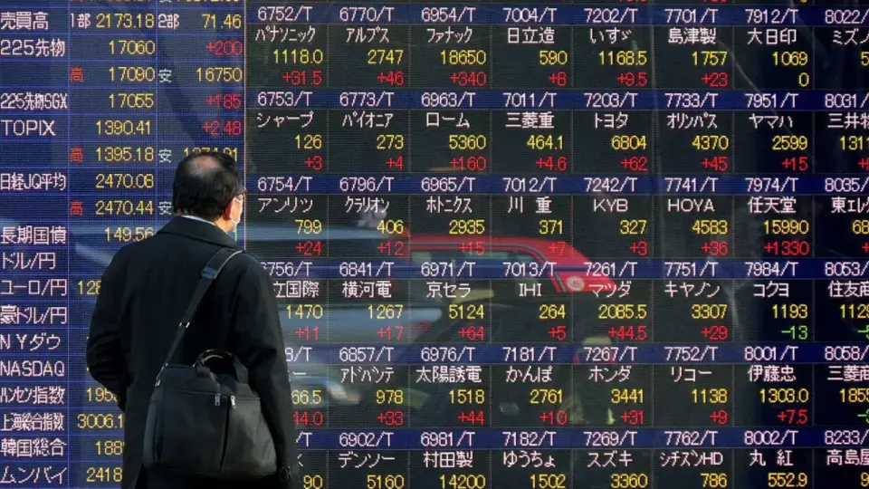 Asia shares pull back as Middle East tensions temper risk appetite