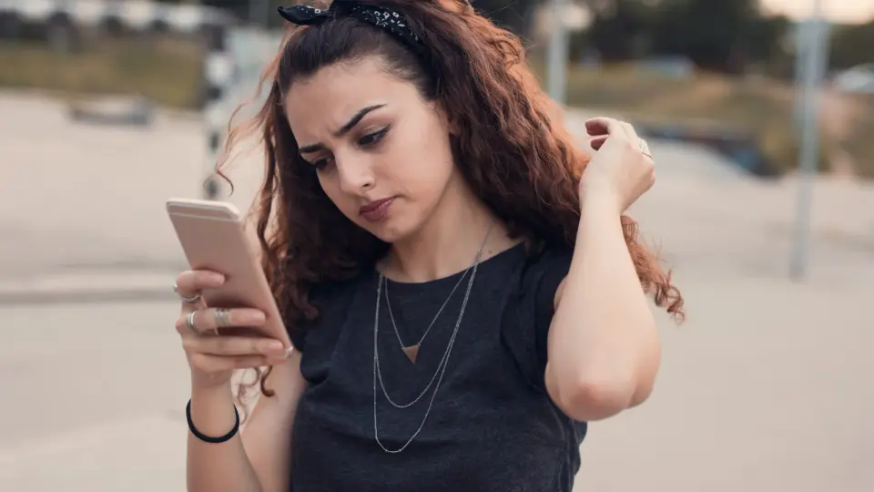 Polyester as a Put-Down: Gen Z’s Code for Inauthentic Online Content